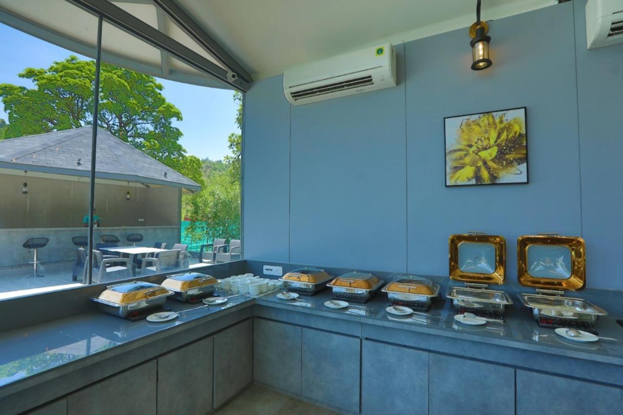 White Feather Resort Kauncha Силваса Екстериор снимка