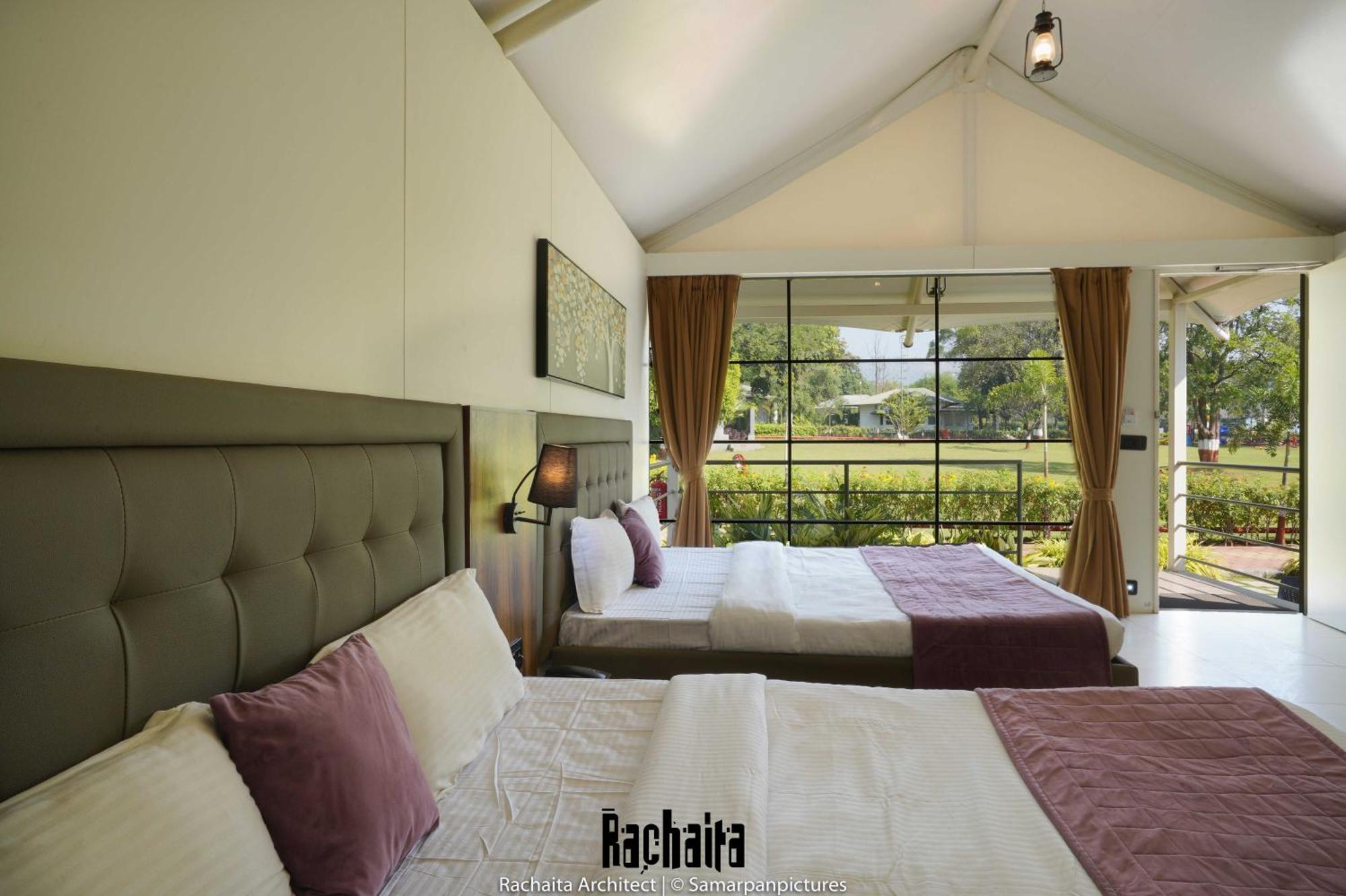 White Feather Resort Kauncha Силваса Екстериор снимка