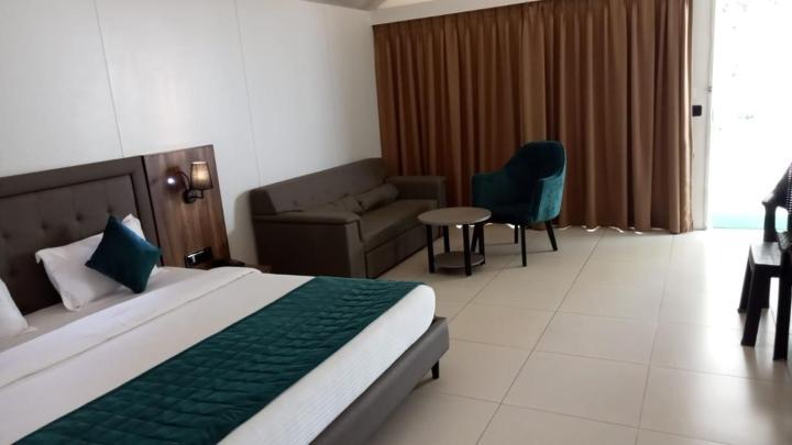 White Feather Resort Kauncha Силваса Екстериор снимка